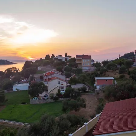 Apartament With Parking Space Kampor, Rab - 20925 *